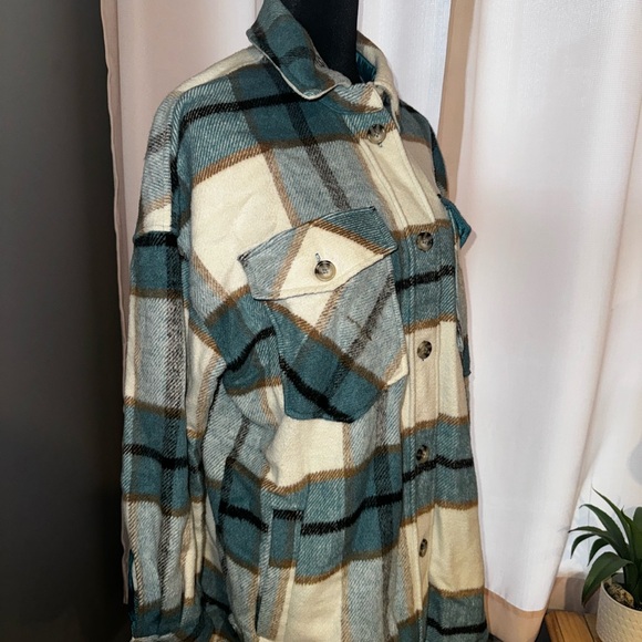 Plaid Button-Up Jacket - Picture 9 of 9